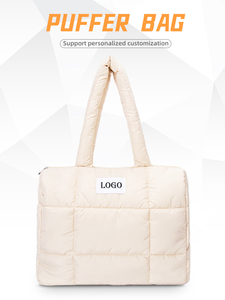 Wholesale Custom Soft Quilted Oversized Polyester Travel Duffel Tote Bag For <strong>Women</strong> Big <strong>Puffer</strong> Zipper Closure With Lining