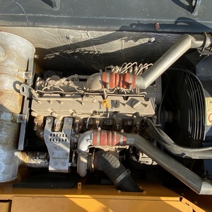 Excavatrice sur chenilles hydraulique d'occasion HYUNDAI 260LC-9S de 26 tonnes, garantie 90% neuve, à vendre - Product Image 6