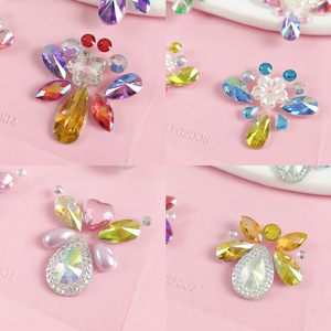 Strass Scintillants et Éclatants pour le Visage, Tatouages de Maquillage Éblouissants pour Célébrations Festives, Spectacles Scéniques - Product Image 6
