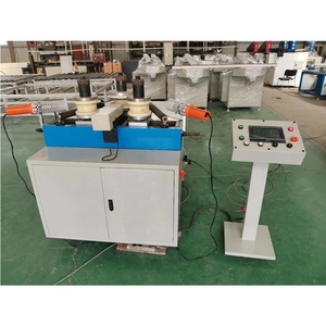 Machine de formage de profilés de portes et fenêtres en acier inoxydable et en aluminium contrôlée par PLC avec moteur et roulement - Product Image 5