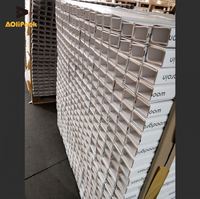 Protecteur de bord en carton recyclable en forme de U pour un transport de marchandises sécurisé