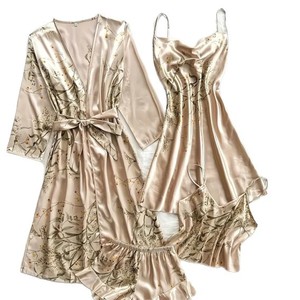 Nouveaux produits populaires pour le commerce électronique transfrontalier : ensembles de vêtements de détente en soie glacée, pyjamas, chemises de nuit en satin et peignoirs. - Product Image 5