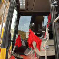 Vente Flash : Excavatrice sur chenilles Komatsu 130 d'occasion, 13 tonnes, système hydraulique complet, bon état, livraison rapide, expédition mondiale