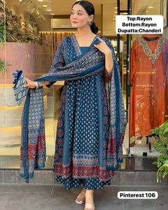 Ropa étnica lista para usar para mujer para el aspecto de Pinterest Modelo Kurta - Product Image 2