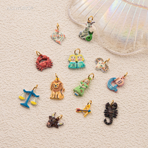 Amuleto del Zodiaco Pintado a Mano |   Colgante de Horóscopo de Acero Inoxidable con Baño de Oro PVD de 18K y Esmalte para Fabricación de Joyas |   Resistente al Agua y Duradero - Product Image 4