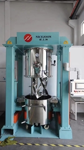 خلاط كوكبي مزدوج سعة 400-500 لتر مع مضخة وتفريغ لخلط المواد الكيميائية عالية اللزوجة مثل الراتنج الإيبوكسي - Product Image 2