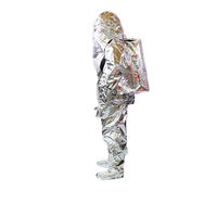 Combinaison de lutte contre l'incendie approuvée Solas avec certification CCS, matériau en acrylique et feuille d'aluminium, résistante à la chaleur jusqu'à 10 kW/m²