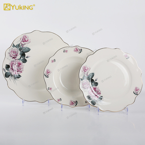 Servizio da tavola in porcellana di alta qualità 16 <span class=keywords><strong>18</strong></span> 20 pz <span class=keywords><strong>Set</strong></span> da pranzo all'ingrosso <span class=keywords><strong>piatti</strong></span> con Design floreale <span class=keywords><strong>Set</strong></span> di stoviglie da ristorante di lusso - Product Image 5
