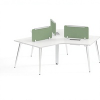 Poste de travail en cluster à 120 degrés pour 3 à 6 personnes avec système de pieds partagés et écran de confidentialité en tissu pour coworking