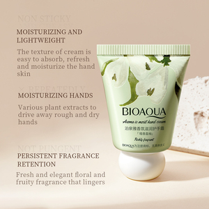 Crème pour les Mains Parfumée Pin et Cyprès Rose BIOAUQA Hydratante Nourrissante Éclaircissante Format Mini Lotion d'Humidité - Product Image 4
