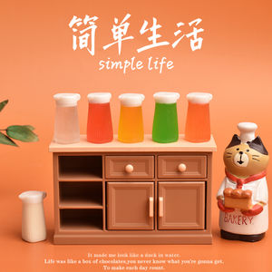 Mini Botella de Jugo de Resina para Decoración de Escenas de Comida en Miniatura, Accesorio de Resina para Manualidades - Product Image 1