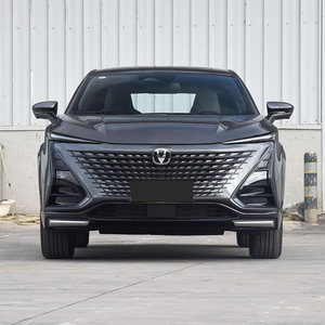 Offre Spéciale 2023 Changan UNIT Deuxième Génération 1.5T SUV d'Occasion Design Tendance Puissance Élevée Cabine Spacieuse Haute Sécurité Véhicule Familial - Product Image 5