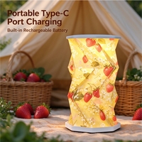 Cadeau d'anniversaire unique pour femmes, adorable lampe de table rechargeable à imprimé fraise, lampe de nuit LED portable à variation d'intensité tactile, style origami