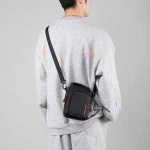 Sac de poitrine tendance pour activités de plein air, randonnée, cyclisme, sac banane en nylon à bandoulière unique, sac de sport extérieur - Product Image 5