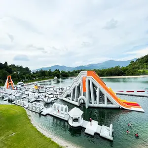 Água ilha flutuante inflável parque aquático parque aquático inflável com escorregador de água comercial curso de obstáculos jogos para adultos