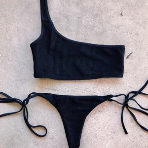 ชุดว่ายน้ำแบบมีระบายขอบ ชุดบิกินี่สองชิ้นทรงสามเหลี่ยม ลายจุด สำหรับผู้หญิง - Product Image 4