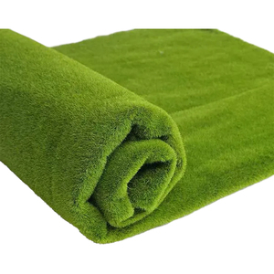 Tapis de mousse artificielle de haute qualité, tapis en herbe <span class=keywords><strong>synthétique</strong></span> pour la décoration intérieure et extérieure de la maison et du jardin - Product Image 5