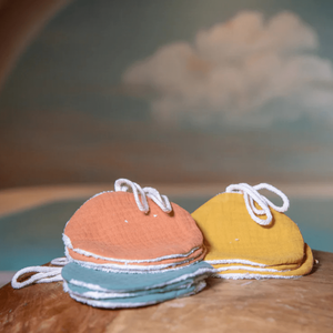 Tampons de coton lilas en bambou, éponge démaquillante 3 couches pour le nettoyage du visage - Product Image 1