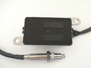 เซ็นเซอร์ <span class=keywords><strong>NOx</strong></span> คุณภาพสูง 22827995  22827995 5WK97372 เซ็นเซอร์ไนโตรเจนออกไซด์ เซ็นเซอร์รถยนต์สำหรับรถบรรทุกวอลโว่ FM <span class=keywords><strong>FH</strong></span> สำหรับเครื่องยนต์ยูโร 4 - Product Image 4