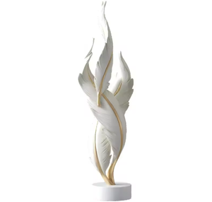 Décoration d'intérieur, artisanat en résine fait main, sculpture de plumes, décoration moderne pour le bureau, décoration bohème de luxe pour la maison, cadeau unique - Product Image 1