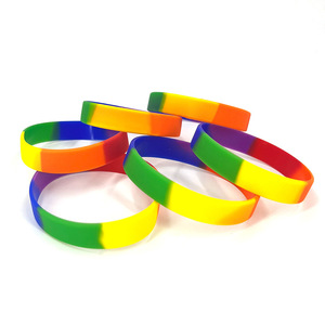 Bracelets promotionnels Logo en caoutchouc Bracelets en silicone personnalisés Porte-clés Bracelets en silicone Bracelets en silicone Personnaliser - Product Image 1