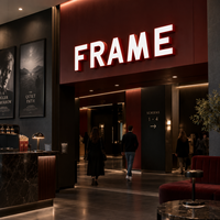 Enseigne lumineuse LED 3D personnalisée dynamique RVB pleine couleur pour bars et écoles, alimentée en courant continu, étanche IPX6, contrôle Bluetooth