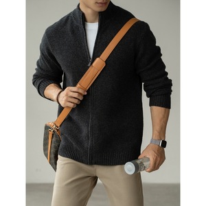 <span class=keywords><strong>Cardigan</strong></span> da Uomo in Lana 100% a Coste con <span class=keywords><strong>Cerniera</strong></span>, Stile Old Money, Manica Lunga, Caldo e Morbido, Casual, Invernale, Tinta Unita - Product Image 4