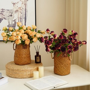 Vintage 5 têtes brûlées à la main Roses en soie exquise fleur artificielle décor maison mariage fête des mères noël intemporel - Product Image 4