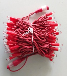 Flash LED rojo + blanco, resistente al agua, 10 metros, carcasa de burbuja, iluminación exterior, ventana, decoración de hotel, cadena de luz de goma roja - Product Image 1