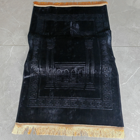 Tapis de Prière Islamique en Mousse à Mémoire de Forme de Haute Qualité Offrant un Soutien Confortable pour les Genoux pour la Mosquée et le Pèlerinage Musulman