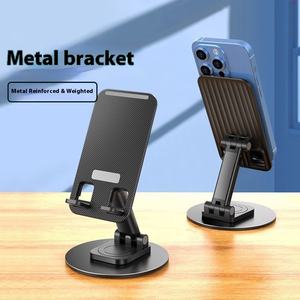 <span class=keywords><strong>Support</strong></span> de <span class=keywords><strong>tablette</strong></span> de téléphone en métal portable réglable multifonction rotatif à 360 degrés caractéristique de levage et de pliage pour les appareils mobiles de voitures - Product Image 1