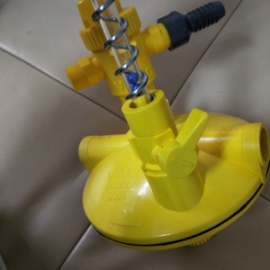 Regulador de ajuste de presión de agua para granja avícola de la mejor calidad para sistema de línea de agua potable de cría de pollos - Product Image 2