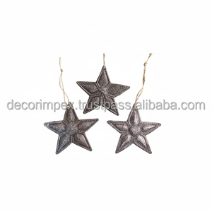 Feliz Navidad Artículo de fundición de hierro Acabado martillado Metal plateado Colgante único Adornos de aluminio decorativos Navidad - Product Image 1