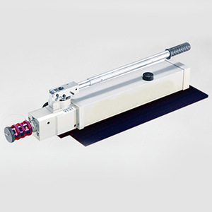 Emergency <b>Tool</b> Kit Hydraulic Manual Pump Aluminum Alloy Red Portable High Pressure Pump For <b>Fire</b> Rescue Disaster Relief - Product Image 3