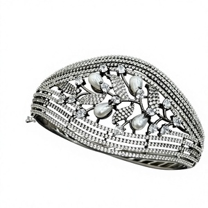 Elegante Brazalete Abrible de Plata con Acabado de Primera Calidad y Circonitas Cúbicas para Bodas, Compromisos y Fiestas, para Mujer - Product Image 2