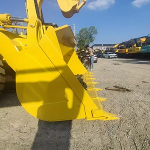 Cargadora de Ruedas Usada de 5 Toneladas, Duradera, con 146kw de Potencia, de Segunda Mano, para Tareas de Construcción Pesada - Product Image 6