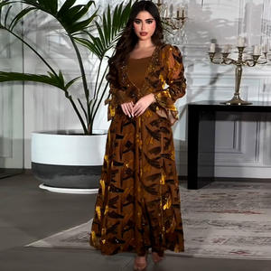 Robe longue de luxe en polyester pour femmes musulmanes, ornée de fleurs et de sequins, coupe ample, élégante pour les fêtes, avec ceinture à nouer, respirante et modeste - Product Image 1