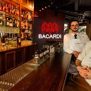 Letrero Luminoso de Ron <span class=keywords><strong>Bacardi</strong></span>, Decoración de Pared LED con Alimentación USB para Bar, Hogar, Tienda y Cuarto de Hombre - Product Image 4