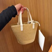 Sac à bandoulière en paille naturelle tressée de style créateur pour femme, sac fourre-tout léger de luxe multi-occasions, sac de shopping