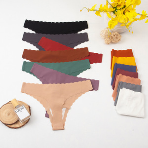 Slip Donna Sexy a Vita Bassa in Seta Ghiaccio Ultra Sottile Antibatterico Tinta Unita Lavorato a Maglia Altamente Elastico Senza Cuciture Traspirante Confortevole - Product Image 3