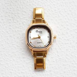 <span class=keywords><strong>Montre</strong></span>-<span class=keywords><strong>bracelet</strong></span> modulaire européenne et américaine la plus vendue pour femme, mouvement à quartz, acier inoxydable, aiguilles polyvalentes, <span class=keywords><strong>montre</strong></span>-<span class=keywords><strong>bracelet</strong></span> DIY - Product Image 2