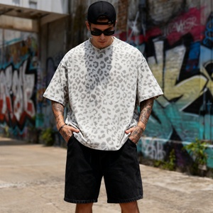 T-shirt décontracté surdimensionné pour homme TKAN644D, streetwear, impression par transfert thermique, graphique, col rond, épaules tombantes, vintage, lavé - Product Image 2