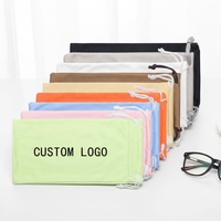 Vente en gros de pochettes pour lunettes de soleil classiques rectangulaires en microfibre douce avec cordon de serrage et logo personnalisé Kaiheng