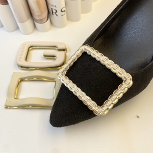 Factory Stylish Gold Metal <strong>Shoe</strong> Buckles Durable Metal Accessories for <strong>Shoe</strong> Decorations <strong>Shoe</strong> <strong>Hooks</strong> - Product Image 2