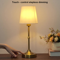 Lampe de table LED moderne en laiton doré, rechargeable, avec abat-jour en rotin et tissu, corps en fer flexible, alimentation CC pour la décoration intérieure