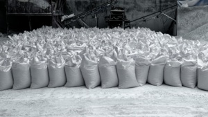 ผงดินขาวทางการเกษตรคุณภาพสูงพิเศษสีขาวสำหรับใช้เซรามิกและดินขาวเผา - Product Image 3