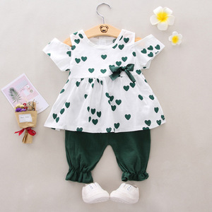 Ensemble en coton imprimé pour enfants, nouveau style d'été, à épaules dénudées et manches courtes, par un fabricant de vêtements - Product Image 2