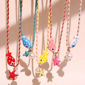 Go2boho colorido pez de dibujos animados colgante collar con perla y estrella de mar, joyería de cuerda ajustable hecha a mano para playa de verano - Product Image 4