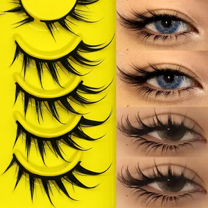Faux cils effet dessin animé, pointus, style petit diable, noirs, épais, monobloc, pleine longueur, simulation naturelle, effet caméra - Product Image 1