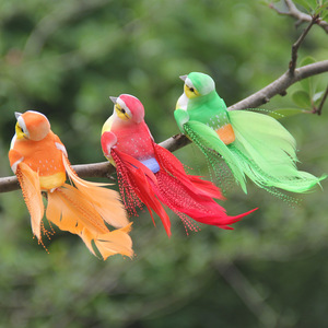 <span class=keywords><strong>Uccellino</strong></span> Piumato in Pelliccia Sintetica, Uccello Dorato Colorato per Decorazione da Giardino, Articolo Artificiale per Attaccare sul Ramo - Product Image 1